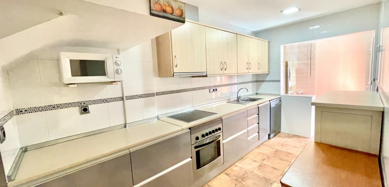 Sale - Townhouse -
Torre de La Horadada - Torre de la Horadada