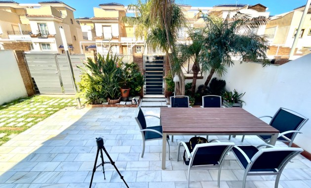 Sale - Townhouse -
Torre de La Horadada - Torre de la Horadada