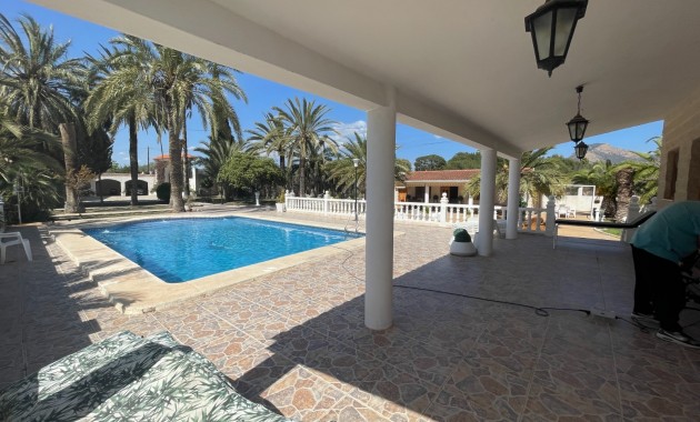 Sale - Country Property -
Elda
