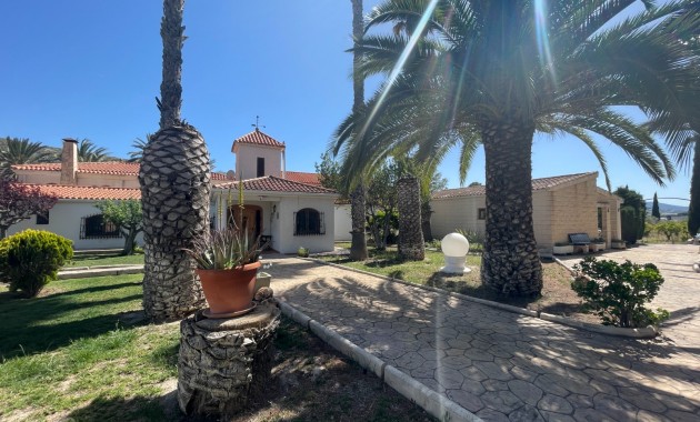 Sale - Country Property -
Elda