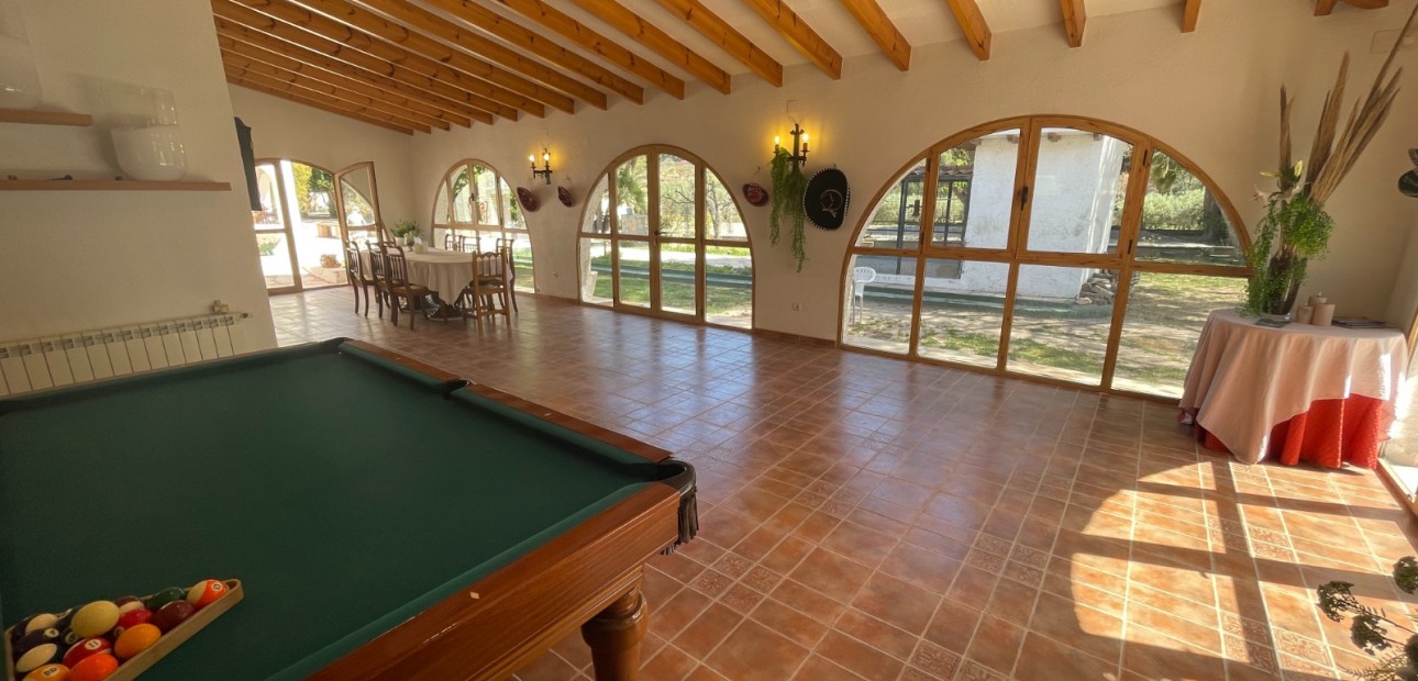 Sale - Country Property -
Elda