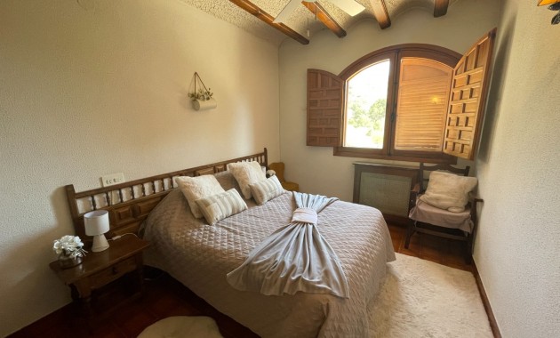 Sale - Country Property -
Elda