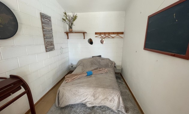 Sale - Country Property -
Elda
