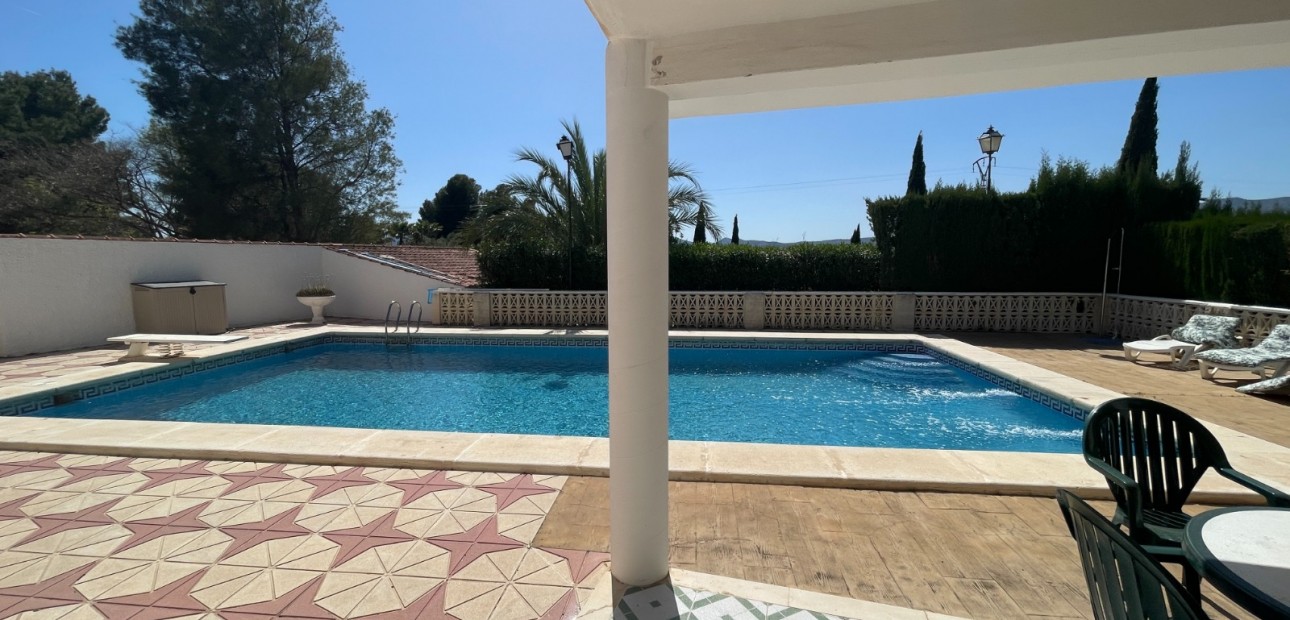 Sale - Country Property -
Elda