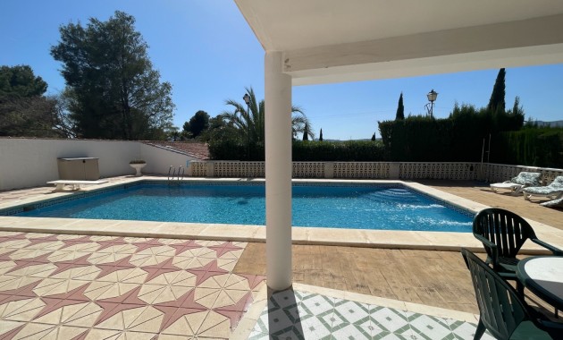 Sale - Country Property -
Elda