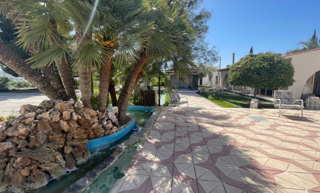 Sale - Country Property -
Elda