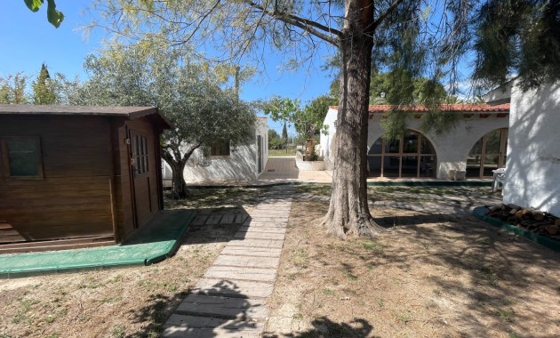 Sale - Country Property -
Elda