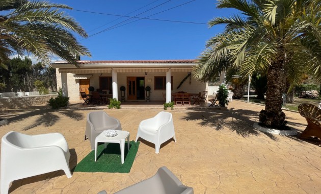 Sale - Country Property -
Elda