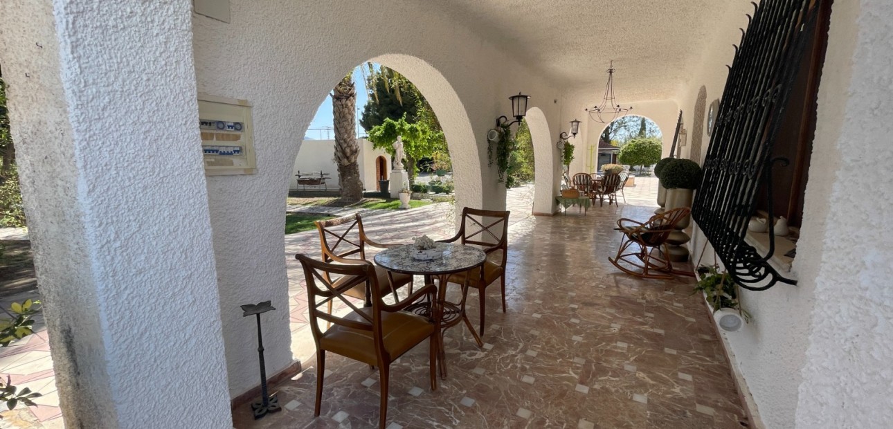 Sale - Country Property -
Elda