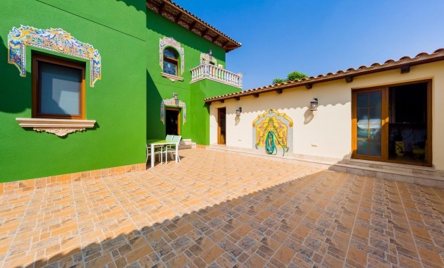 Herverkoop - Country Property -
Almoradi - Almoradi - Town
