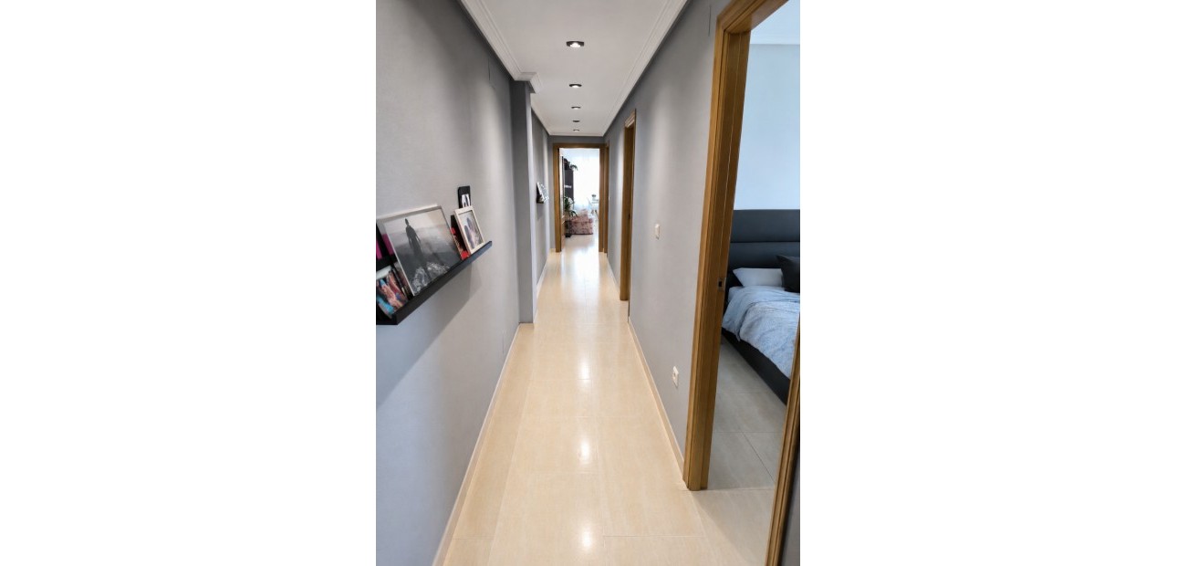 Herverkoop - Appartement / flat -
Almoradi - Almoradi - Town