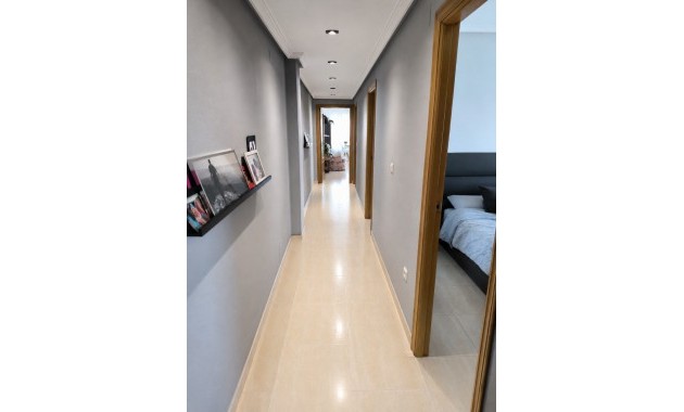 Herverkoop - Appartement / flat -
Almoradi - Almoradi - Town