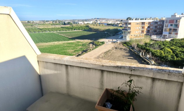 Herverkoop - Appartement / flat -
Almoradi - Almoradi - Town