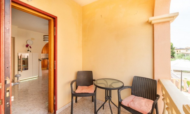 Herverkoop - Terraced house -
Orihuela Costa - La Zenia