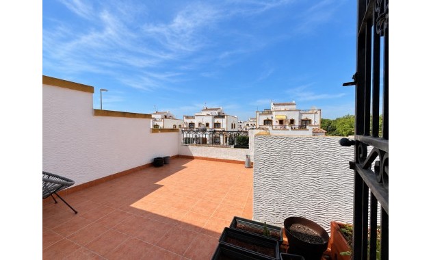 Herverkoop - House -
VISTABELLA GOLF - Entre Naranjos