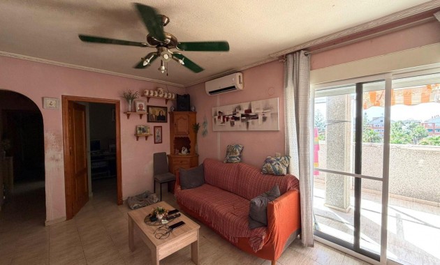 Herverkoop - Appartement / flat -
Torrevieja - Acequion
