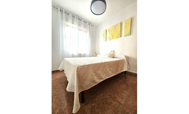 Herverkoop - Villa -
Torrevieja - Los balcones