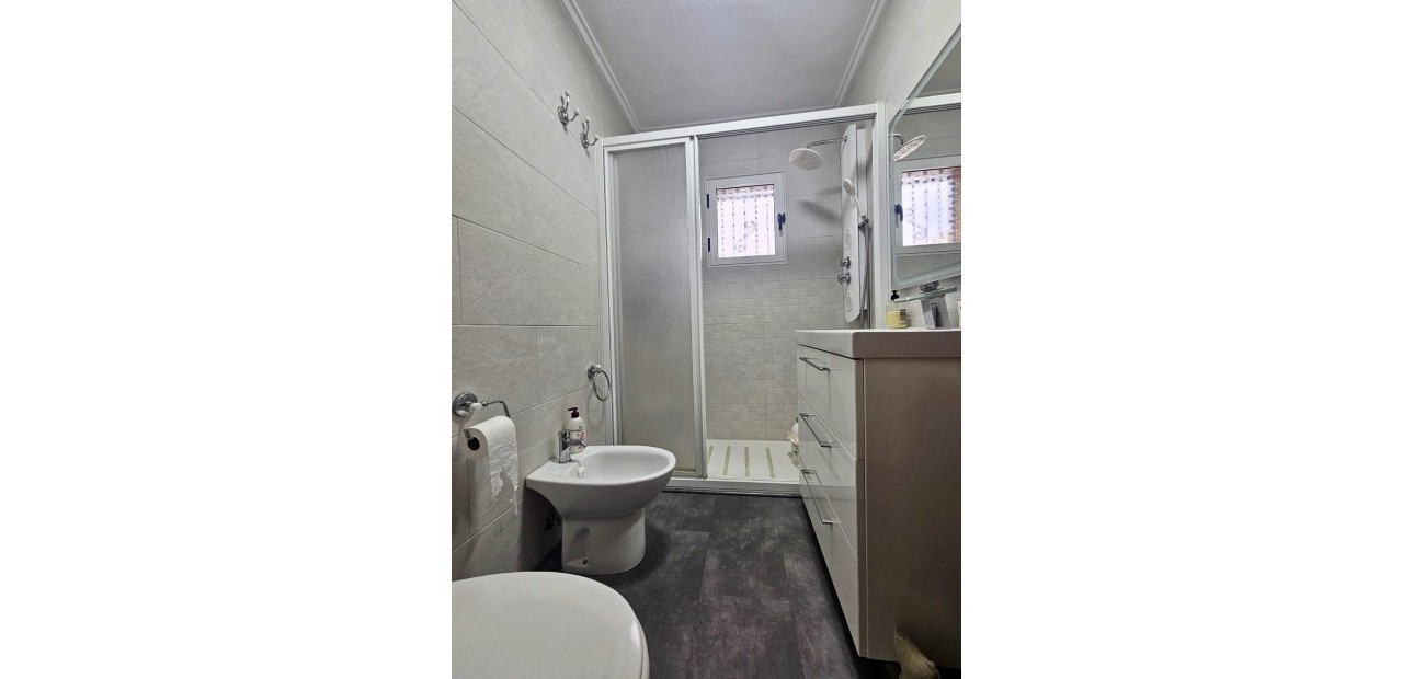 Herverkoop - Villa -
Torrevieja - Los balcones