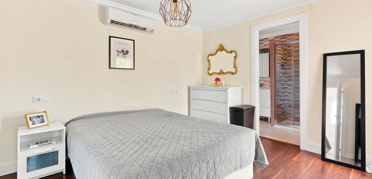 Herverkoop - Detached Villa -
Pinar de Campoverde - Pinar de Campoverde - Village