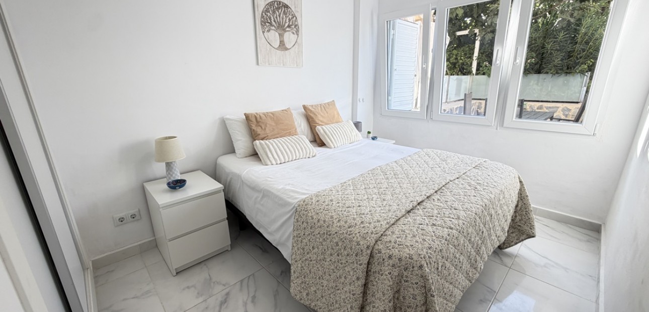 Herverkoop - Appartement / flat -
Orihuela Costa - La Zenia