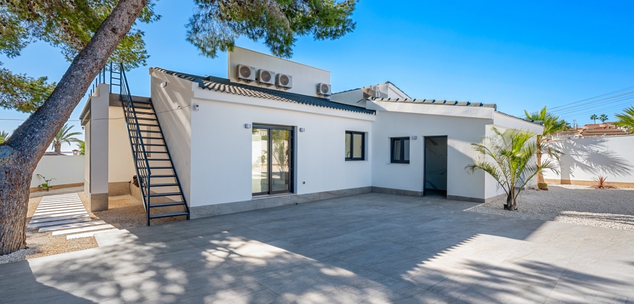 Herverkoop - Detached Villa -
Ciudad Quesada - Ciudad Quesada - Town