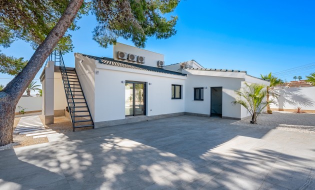 Herverkoop - Detached Villa -
Ciudad Quesada - Ciudad Quesada - Town