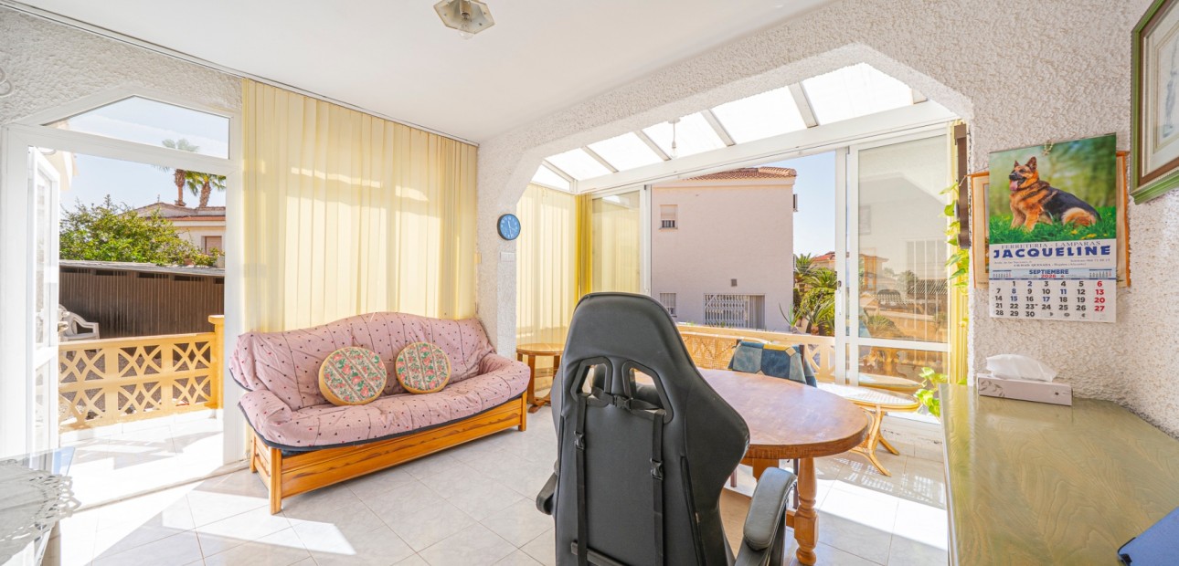 Herverkoop - Detached Villa -
Ciudad Quesada - Ciudad Quesada - Town