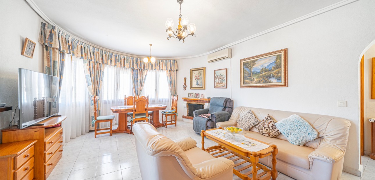 Herverkoop - Detached Villa -
Ciudad Quesada - Ciudad Quesada - Town