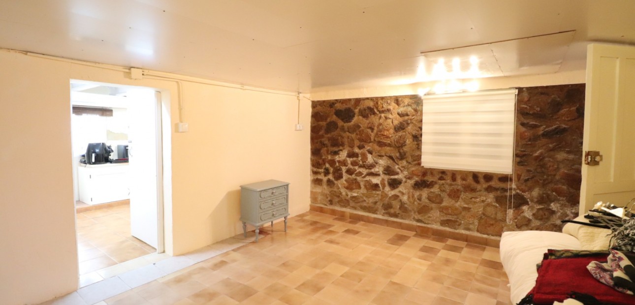 Herverkoop - Country Property -
Rafal - El Mudamiento