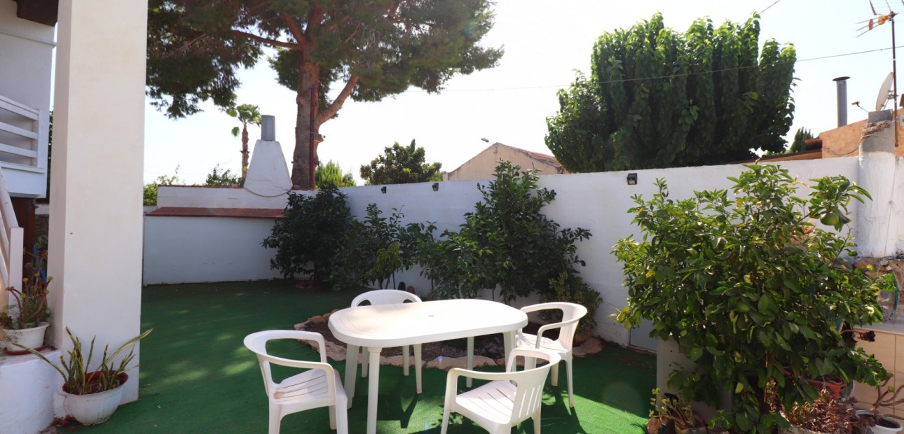 Herverkoop - Country Property -
Rafal - El Mudamiento