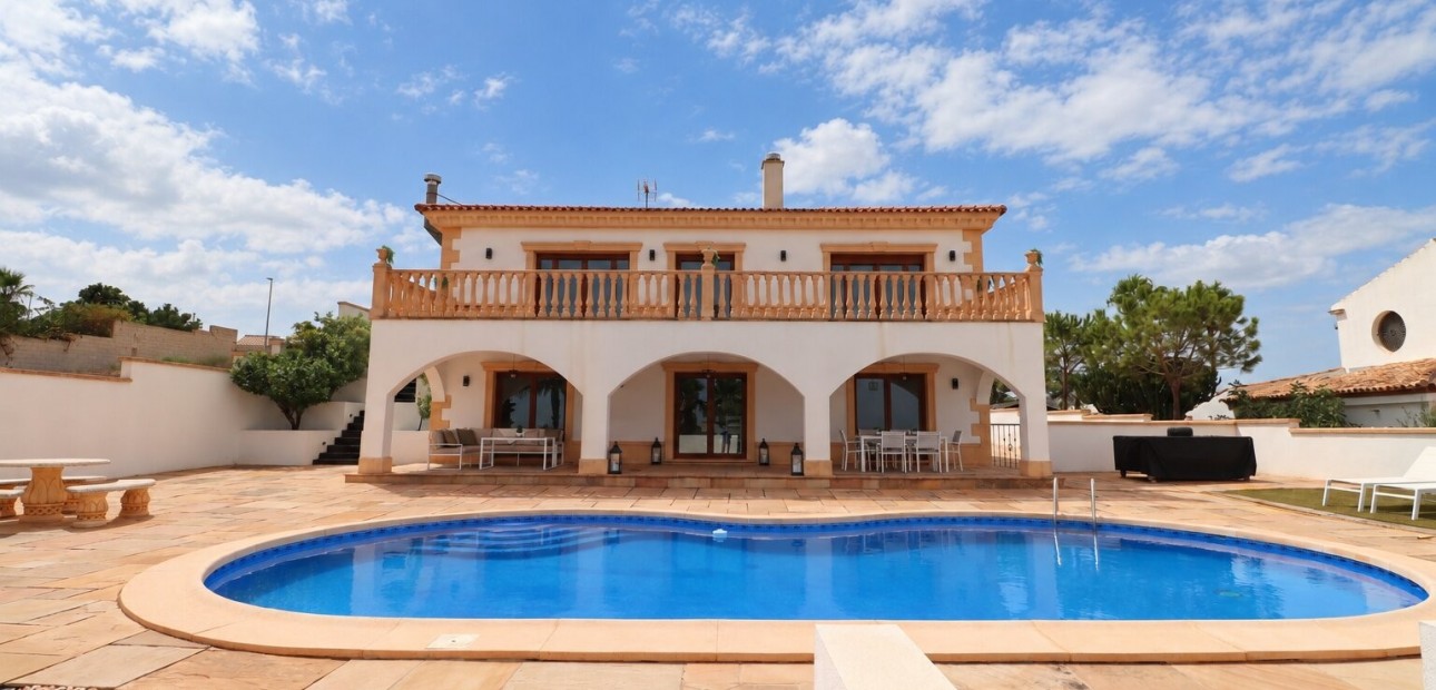 Herverkoop - Detached Villa -
Algorfa - Lomas de La Juliana