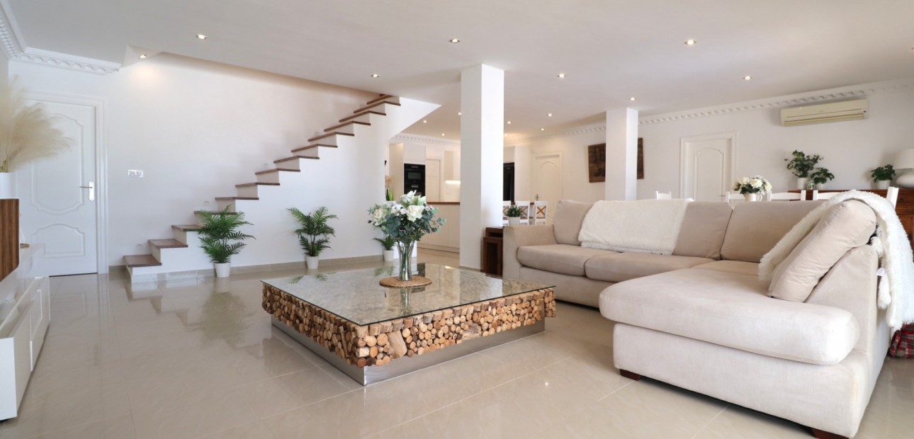 Herverkoop - Detached Villa -
Algorfa - Lomas de La Juliana