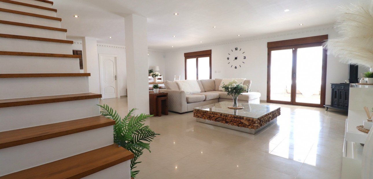 Herverkoop - Detached Villa -
Algorfa - Lomas de La Juliana