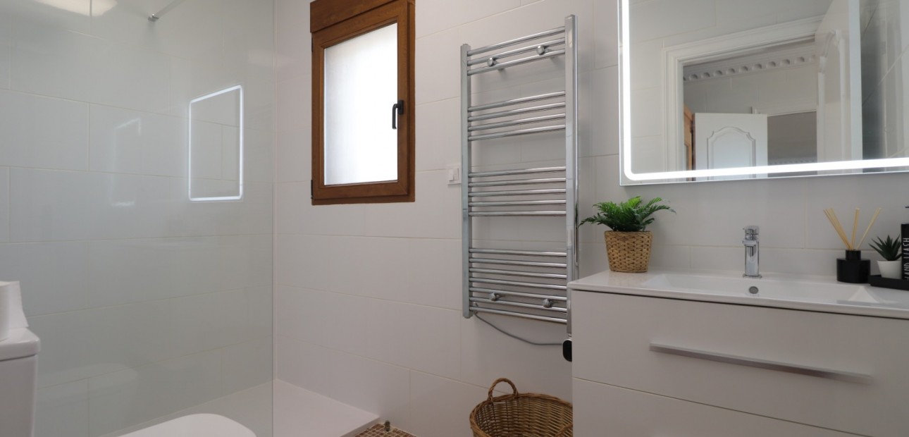 Herverkoop - Detached Villa -
Algorfa - Lomas de La Juliana