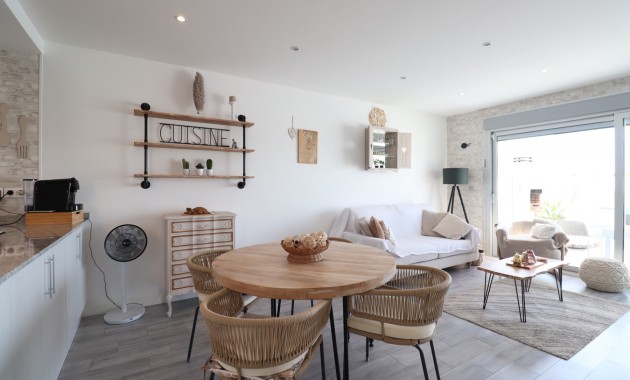 Herverkoop - Semi Detached Villa -
Daya Vieja - Daya Vieja - Town