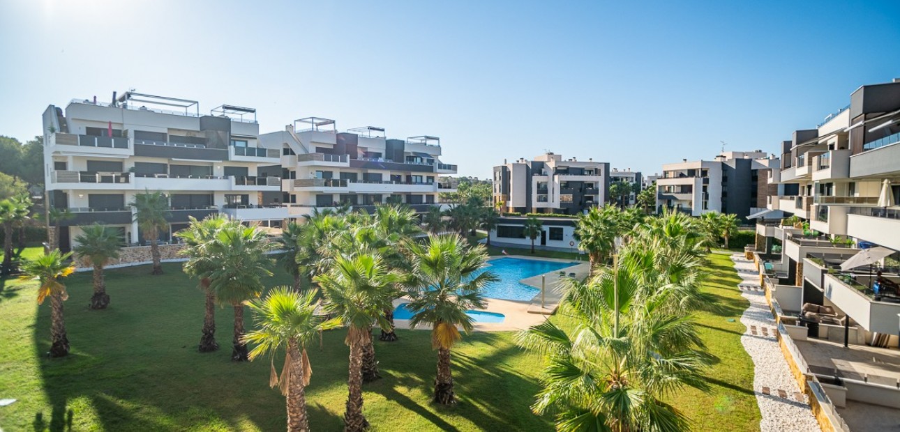Herverkoop - Penthouse -
Orihuela Costa - Los Altos