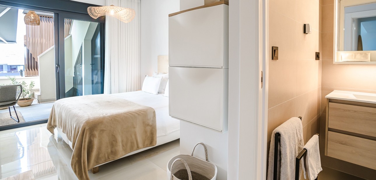 Herverkoop - Penthouse -
Orihuela Costa - Los Altos