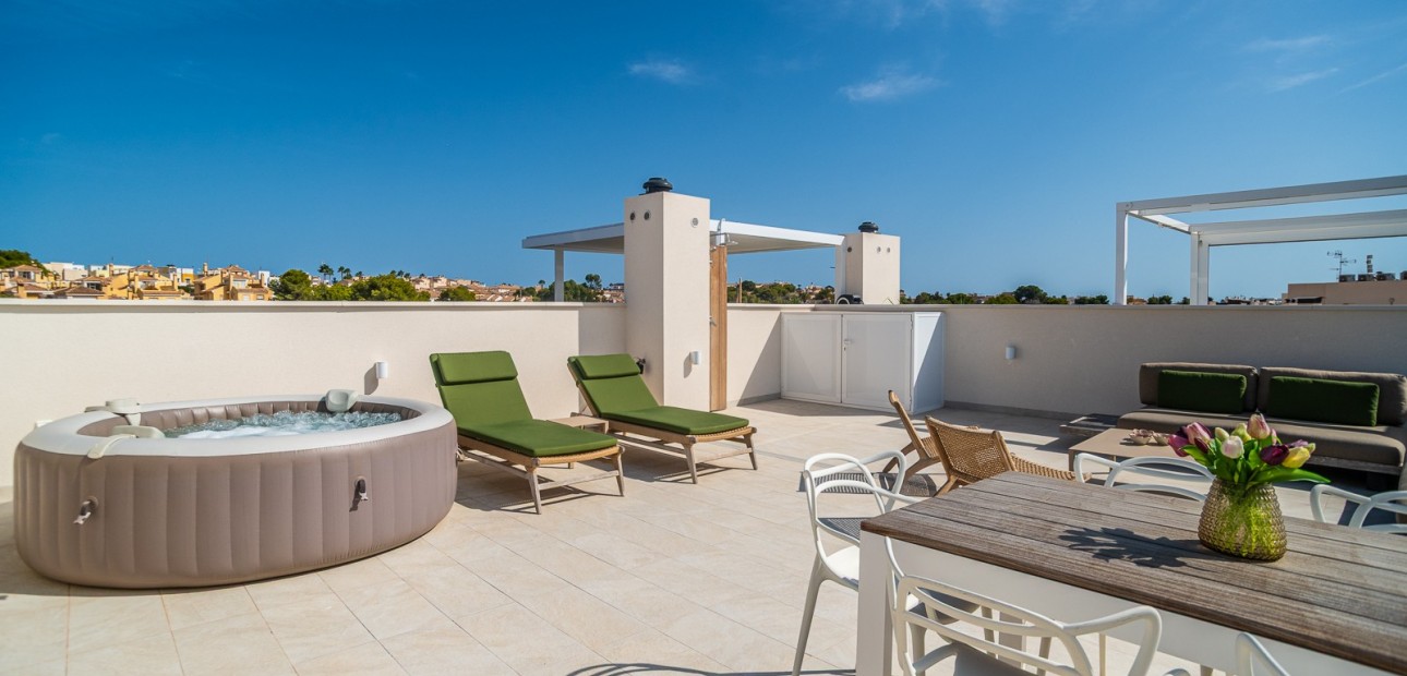 Herverkoop - Penthouse -
Orihuela Costa - Los Altos