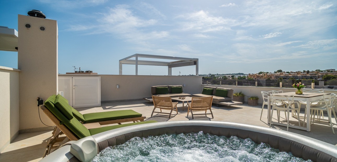 Herverkoop - Penthouse -
Orihuela Costa - Los Altos