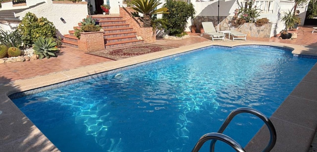 Herverkoop - Villa -
Ciudad Quesada - Costa Blanca