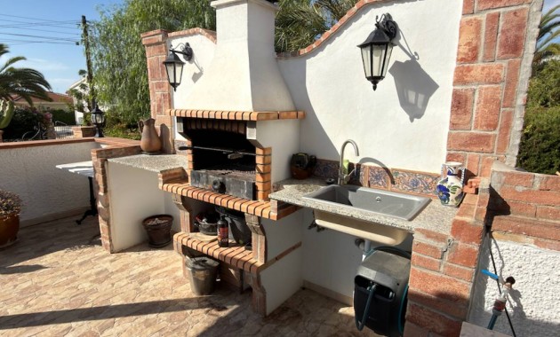 Herverkoop - Villa -
Ciudad Quesada - Costa Blanca