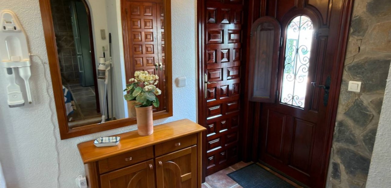 Herverkoop - Villa -
Ciudad Quesada - Costa Blanca