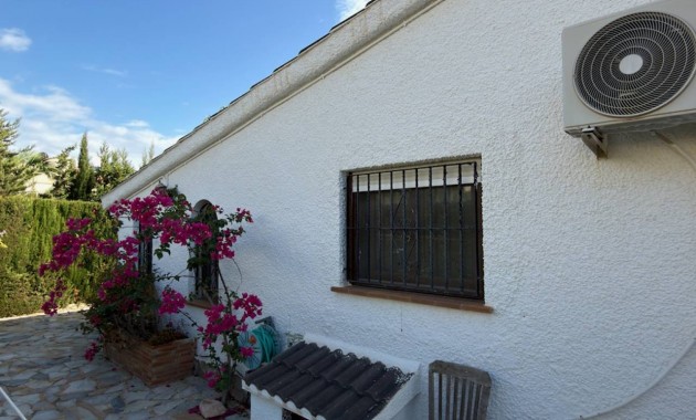 Herverkoop - Villa -
Ciudad Quesada - Costa Blanca