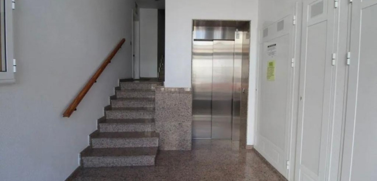 Herverkoop - Appartement / flat -
Torrevieja - torrevieja