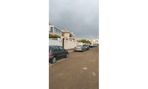 Herverkoop - Bungalow -
Torrevieja - Torreblanca