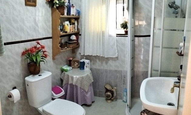 Herverkoop - Bungalow -
Torrevieja - Torreblanca