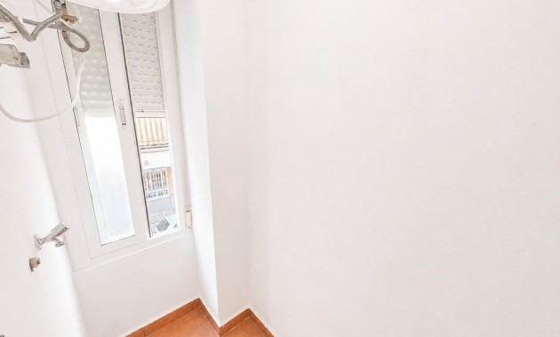 Herverkoop - Appartement / flat -
Torrevieja - Centro