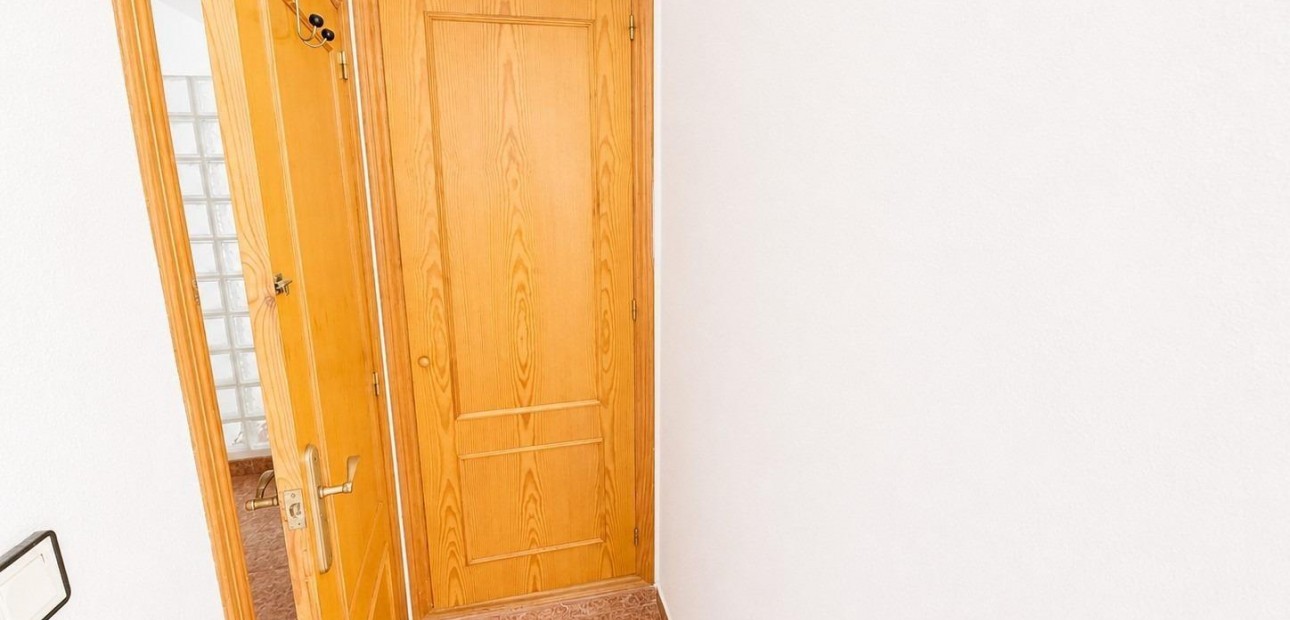 Herverkoop - Appartement / flat -
Torrevieja - Centro
