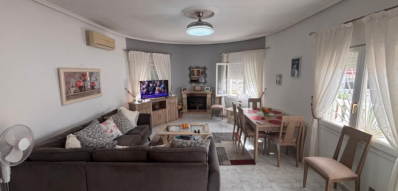 Herverkoop - Detached Villa -
Ciudad Quesada - La Marquesa