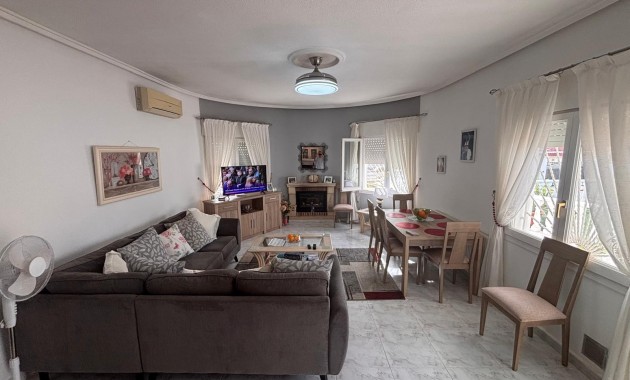 Herverkoop - Detached Villa -
Ciudad Quesada - La Marquesa